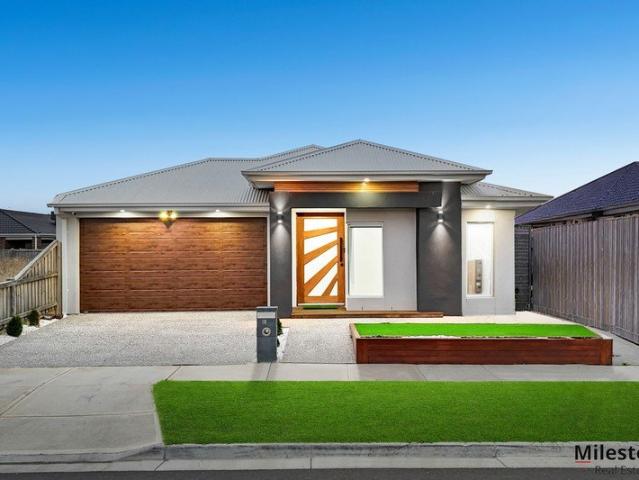 Ultimate Family Living: Where Space, Quality, and Location Merge Perfectly!