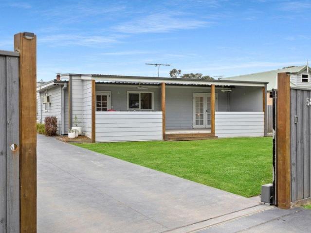 Renovated Family Retreat