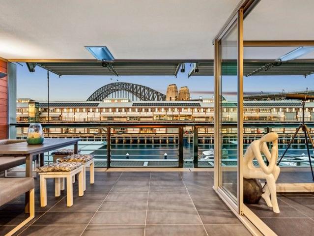 Ultimate harbour lifestyle with luxurious finishes