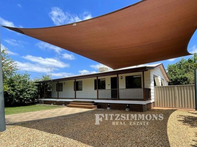 ULTIMATE LOCATION, PERFECT FOR EVERY BUYER, MOVE IN READY!