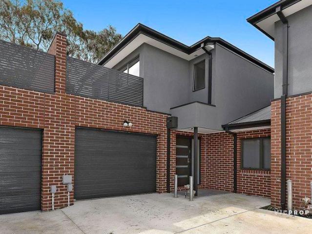 Ultimate Parkside Entertainer with Family Sized Comfort
