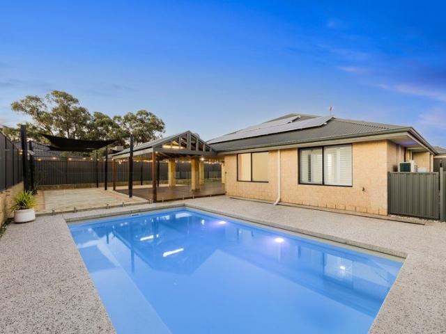 Ultimate Resort Entertainer on 643m²