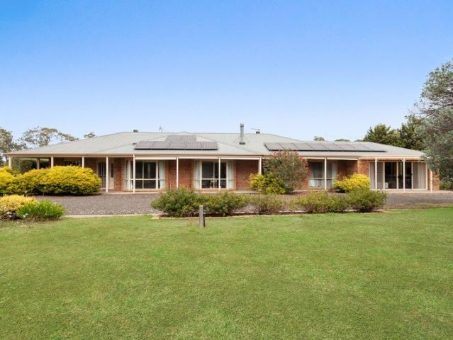 Ultimate Rural Lifestyle on 145 Acres Approx