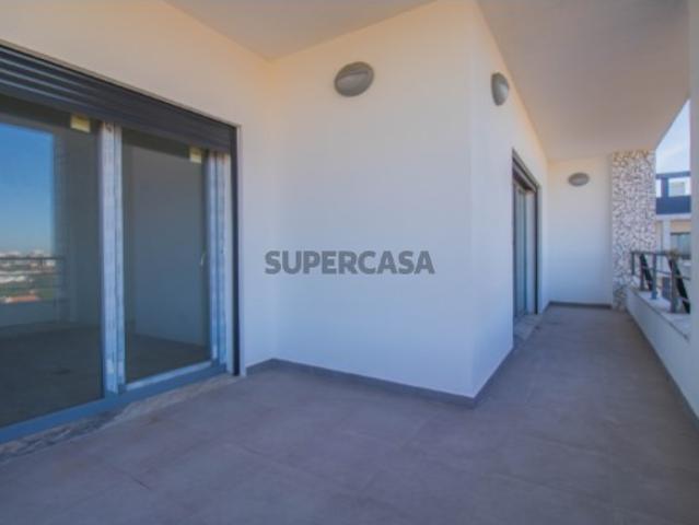 Última novidade de excelência, para viver! Quinta da Ladeira