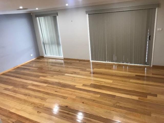 Ultra 5 Bedroom Mansion Electricity Included