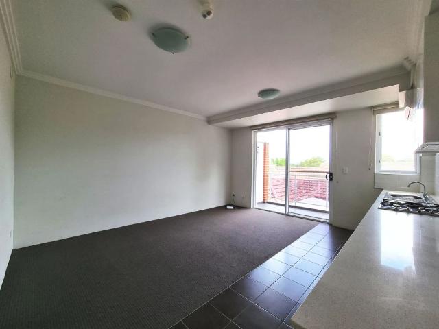 Ultra Convenient & Modern Studio in Allawah