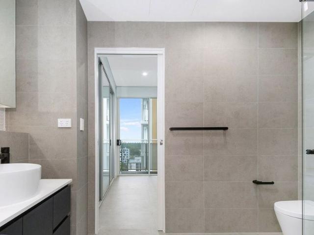 ULTRA CONVENIENT APARTMENT