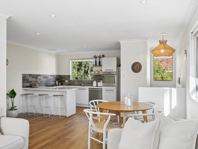 Ultra Convenient Cottesloe Location