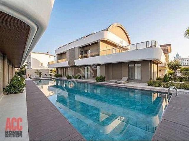 Ultra Lüks Eşyalı Ve Özel Mimari Havuzlu 2+1 Dubleks Daire
