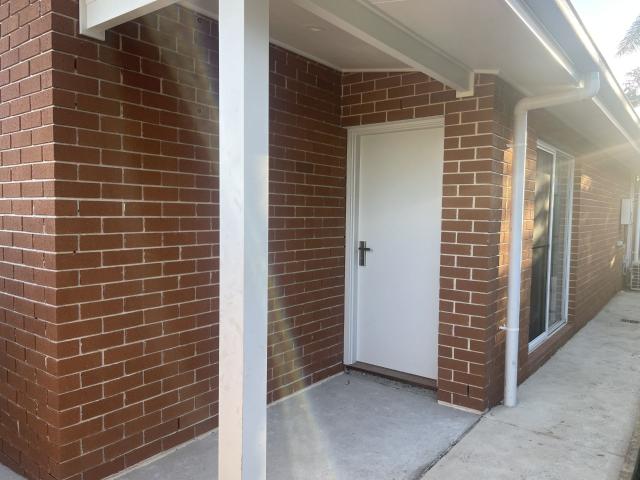 ULTRA MODERN 2 BEDROOM HOME WITH DUCTED AIR CONDITIONING