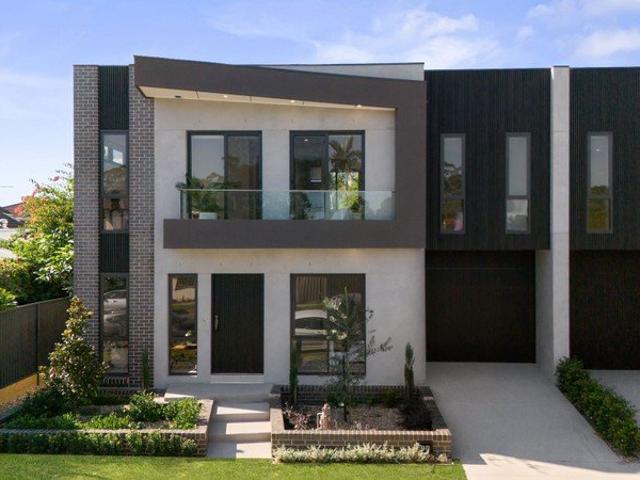 Ultra Modern Brand New Luxury Living in Prime Location