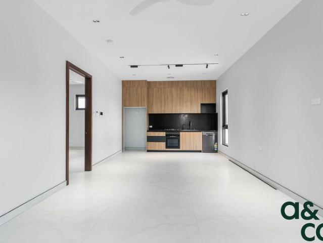 Ultra Modern Granny Flat Living in the Heart of Austral!