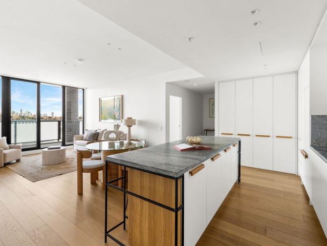 Ultra modern executive style with city panoramas