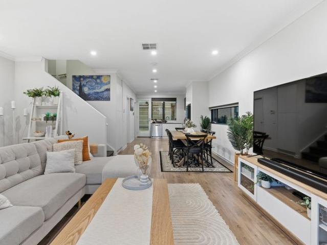 Ultra Modern Lakeside Luxury: Premium Townhouse Living