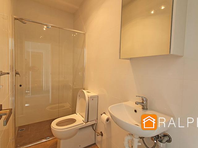 Ultra modern large size Studio live like you are in a hotel!