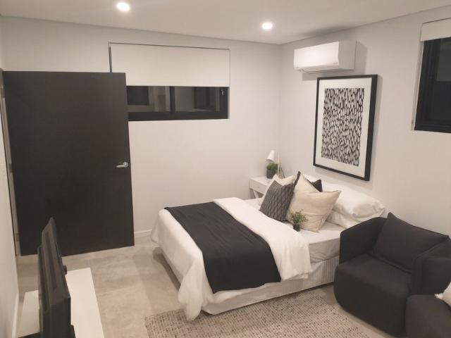 ULTRA MODERN STUDIO INCLUDING UTILITIES