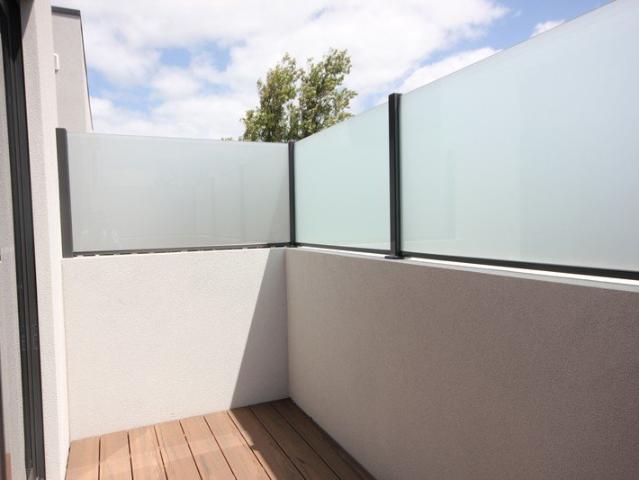 Ultra Modern Studio to Rent Close to Beach