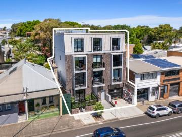 Ultra Modern Registered Boarding House in the Heart of St Peters