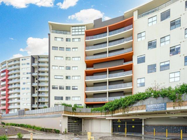 Ultra Spacious Two Bedder Apartment In A Convenient Location