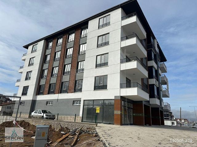 ULUĞBEY MAHALLESİ ALPASLAN CADDESİNE CEPHE 3+1 LÜX DAİRE