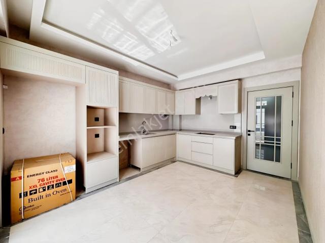 Uluğbey Mh Avcan Petrol Yakını Satılık Siteiçi 3+1 Lüks Daireler