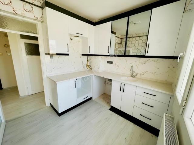 Ulu Önder Caddesinde Doğalgazlı 3+1 Kiralık Daire