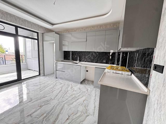 ULUĞBEY MH SATLIK 3+1 ARAKAT BİTİK İSKANLI DAİRE