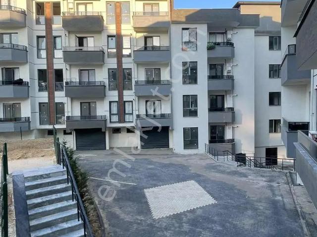 Ulucan'dan İnegöl Artrium Sitesinde Kiralık 2+0 Daire