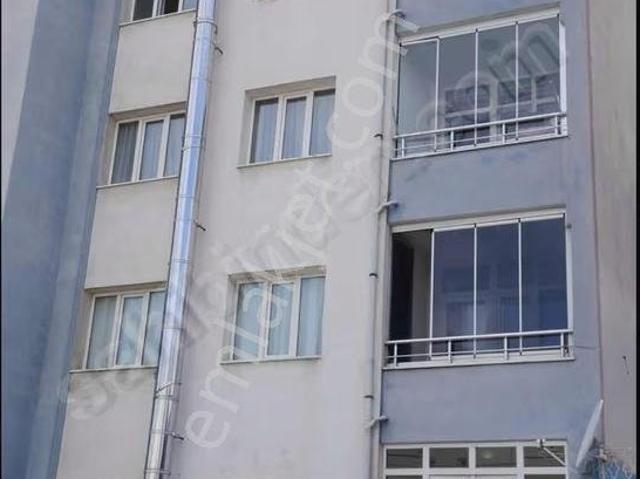 Ulukışla Merkez Kaloriferli Asansörlü Satılık Daire
