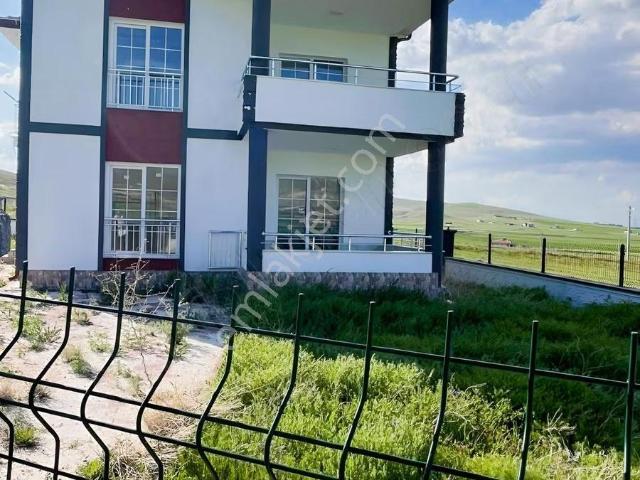 Ulukışla Kemalpaşa Acıpınar Satılık Villa