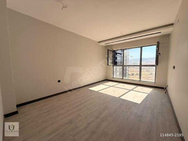 ULUKAYA*VADİ MANZARA PREMİUM'DA ORMAN CEPHELİ 10.KATTA 2+1 DAİRE