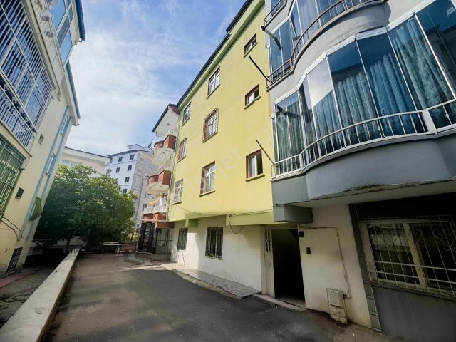 Ulukent Mahallesinde Satılık 3+1 Daire