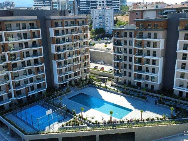 ULUKENT GÜLTEKİN PERA 2 FULL EŞYALI HAVUZ CEPHE KÖŞE KİRALIK 1+1 DAİRE