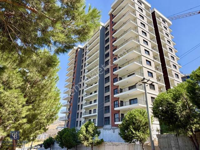 Ulukent Hasbağ Niva Projesinde Köşe Konumlu 3+1 Satılık Daire