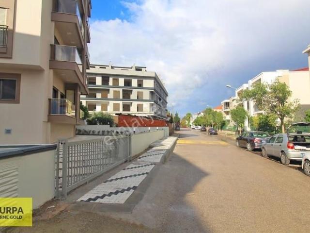 Ulukent İzban Yakını,doğalgazlı Lüks Sıfır 1+1 Kiralık Daire
