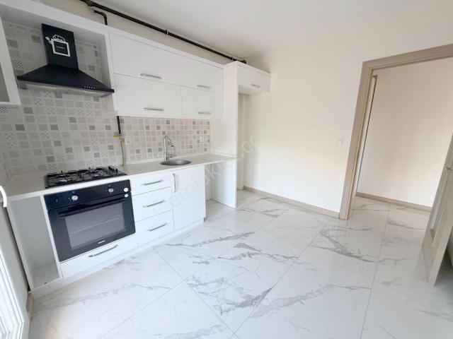 Ulukent 35. Sokak Yakını Kapalı Mutfak Kiralık 2+1 Daire