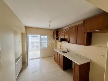 Ulukent 9 Eylül'de Kiralık 3+1 Cadde Üstü Daire