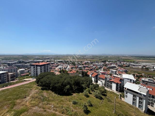 Ulukentte Doğa Ve Şehir Manzaralı 3+1 Eşyalı Kiralık Daire