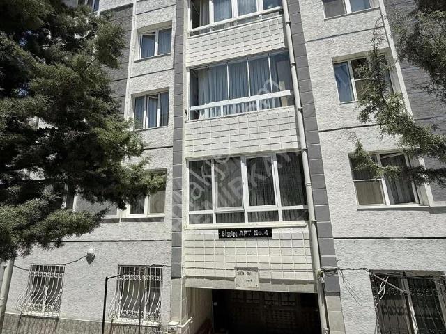 Uluönder Mahallesi Eşyalı Kiralık Zemin Kat 2+1 Daire