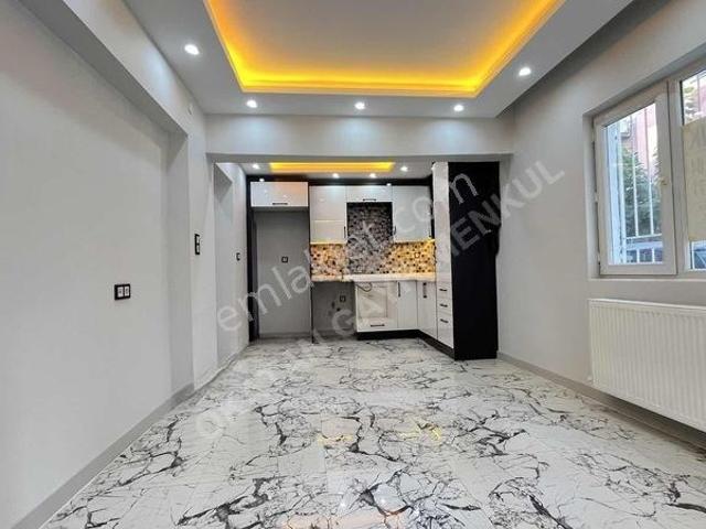 Ulupark Yakını Alçıtepe Cad. Full Tadilatlı Yüksek Giriş