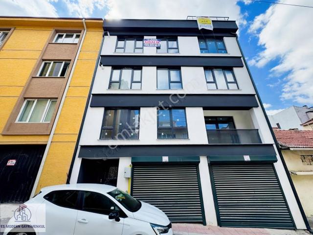 Ulusal Egemenlik Blv. Yakını Sıfır Lüx Kiralık 1+1 Daire