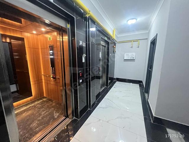 ULUSBEY DEN MERKEZİ KONUMDA FULL EŞYALI 1+1 ARA KAT