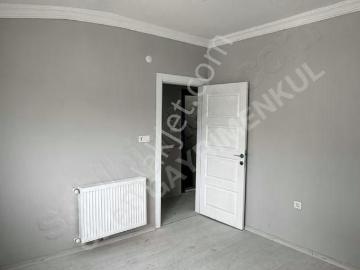 Ulustan Kocamustafapaşada Sıfır Tadilatlı 1+1 47m2 3.kat