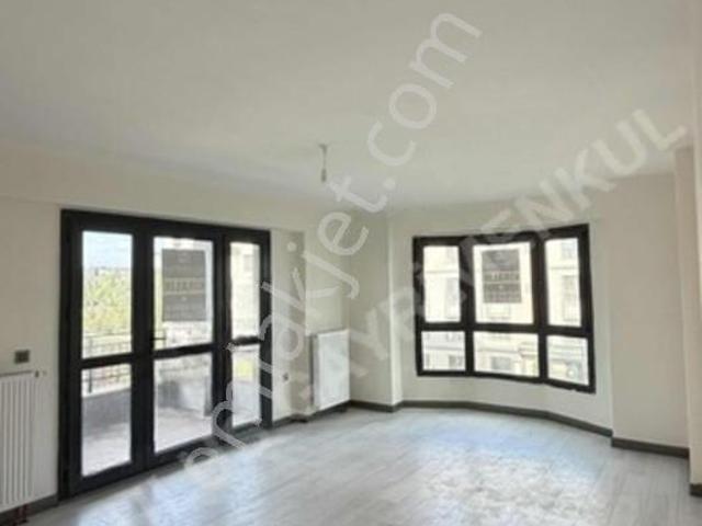 Ulus'tan 15 Temmuz Toki 3.etap 3+1 110m2 Ara Kat Kiralık