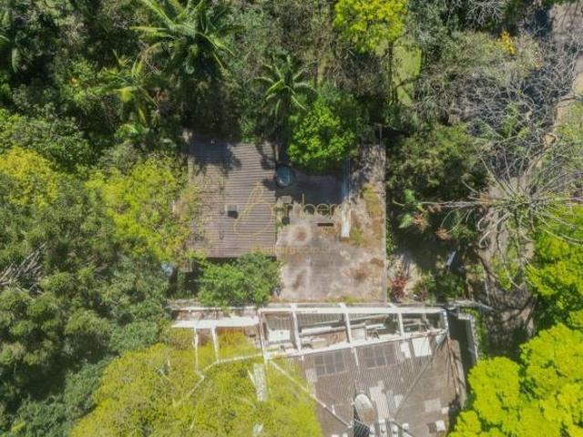 Um terreno raro para construir exatamente o que você imaginou 2022m²