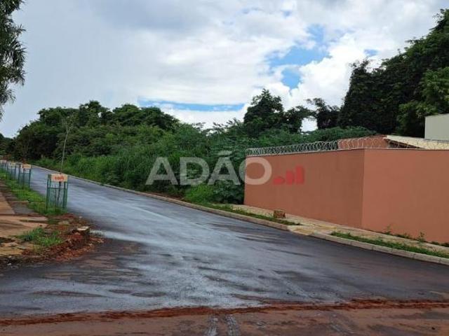 UM MARAVILHOSO LOTE NO SETOR FAIÇALVILLE DE 450 M² PRONTO PARA VOCÊ Lote à Venda, 450.00 por R$ 3800