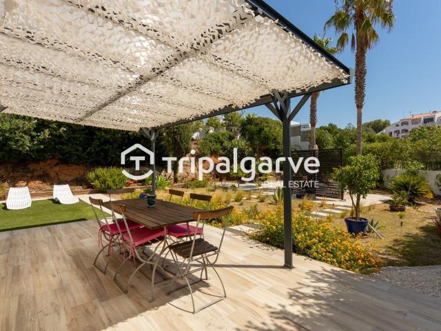 Um Oásis Privado No Coração De Albufeira — Um T1+1 A 3 Minut. 70m² Albufeira e Olhos de Água