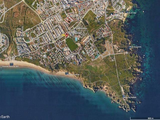 Um Refúgio de Luxo à Beira Mar! Imagine um oásis particular. m² Lagos