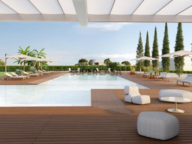 Um Refúgio Exclusivo Entre o Golfe, o Mar e a Marina de Vilamoura