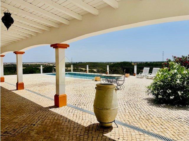 Um refúgio único no coração da natureza em alentejo 311m² Ourique